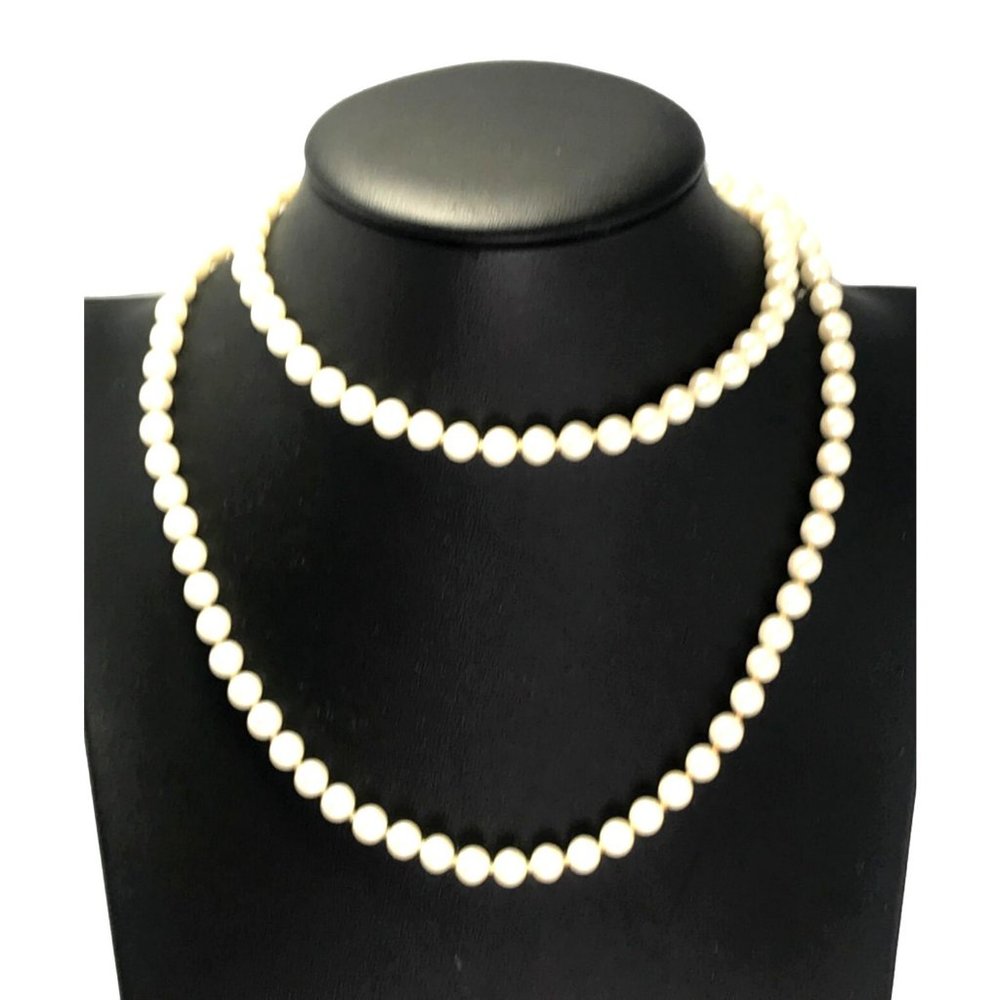 Vintage Faux Pearl Necklace Hand Knotted 30 in - Picture 1 of 3
